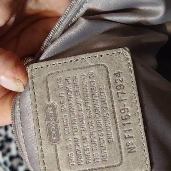 Coach purse - Picture 6 of 8